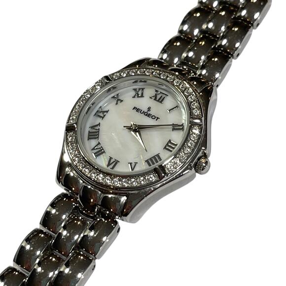 Peugeot Women\'s Analog Display Quartz Watch Silver Tone Crystal Round - Works main image 4